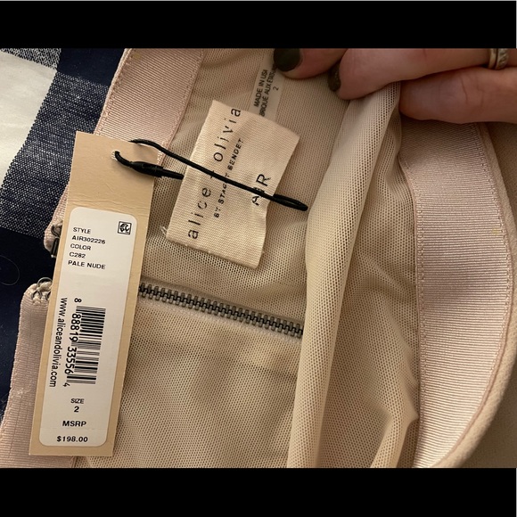 NWT Alice & Olivia top and skirt set sz 2 - Picture 11 of 12